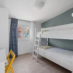Seaside House For Families With Children Kanica, - 16304 *