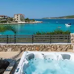 Holiday home Seaside House For Families With Children Kanica, - 16304 *