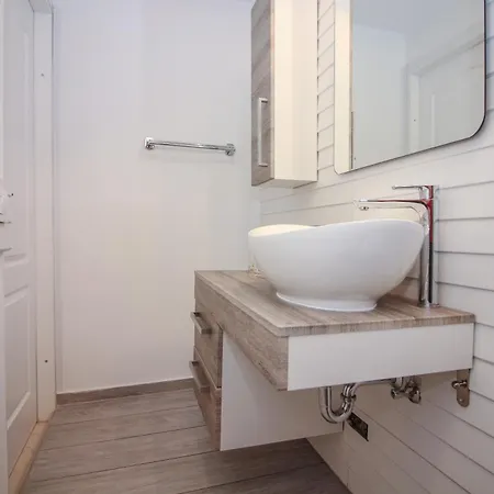 Beachfront Family-friendly House With Hot Tub Kanica - - 16304 Rogoznica (Sibenik-Knin)