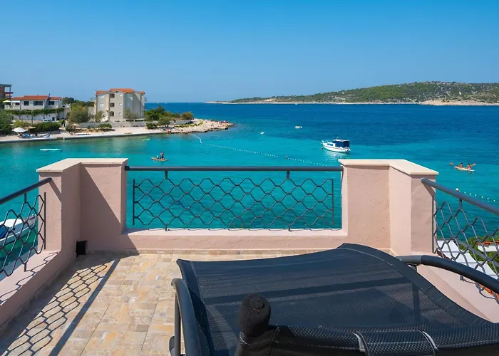 Tatil Evi Seaside House For Families With Children Kanica, - 16304 *