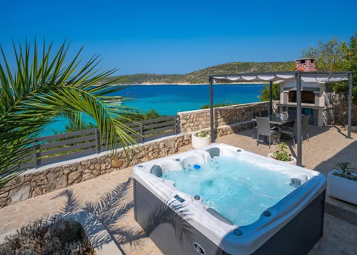 Seaside House For Families With Children Kanica, - 16304 Tatil Evi *