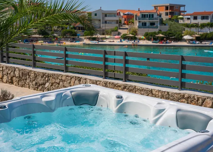 Seaside House For Families With Children Kanica, - 16304 Tatil Evi Rogoznica (Sibenik-Knin)